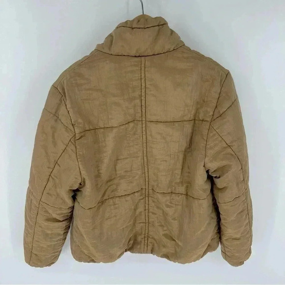 VINCE Soft Padded Jacket In Myrrh - Picture 6 of 14